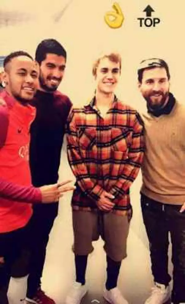 Justin Bieber practices football with Barcelona trinity Lionel Messi, Neymar and Luis Suarez (Photos/Video)